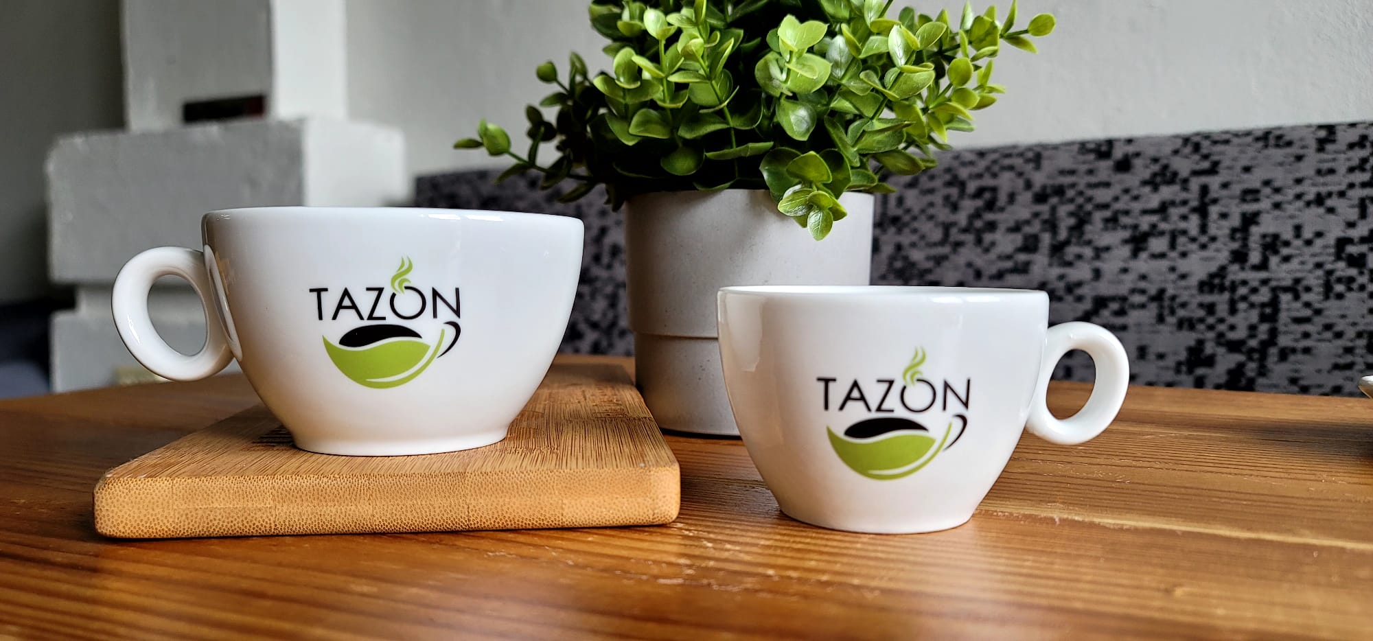 Tazon Exclusive Cup w/plate